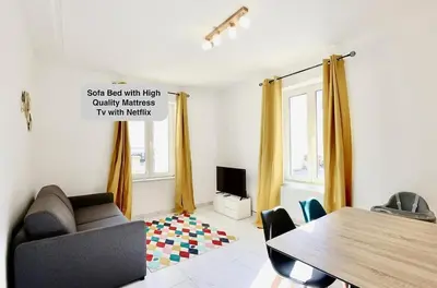 Coin salon dans l'établissement 5 mins to Basel - Private Parking Space - Fully Renovated