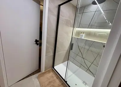 Salle de bains dans l'établissement Appartement avec garage - 5mn aéroport Bâle