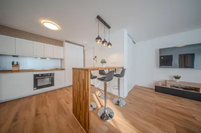 Cuisine ou kitchenette dans l'établissement La Sainte Anne Appartement 4 Pers Hyper Centre