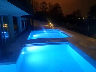 Piscine de l'établissement Chalet Blancneige ou située à proximité