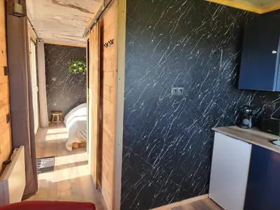 Salle de bains dans l'établissement Le Nid Douillet du Tacot