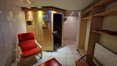 Coin salon dans l'établissement Gîte Eugénie