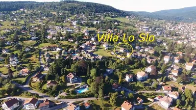 Vue générale sur la montagne ou vue sur la montagne depuis l'appartement