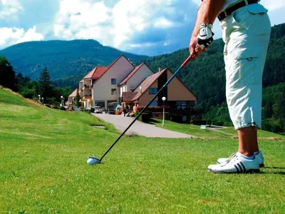 Golf sur le terrain de l'appart'hôtel ou à proximité