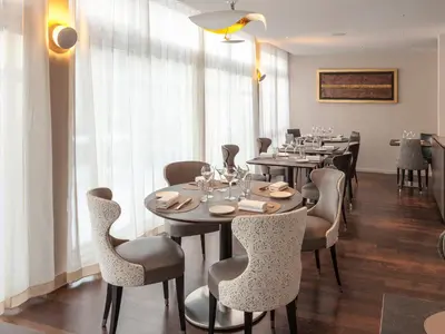 Restaurant ou autre lieu de restauration dans l'établissement Hotel Restaurant & Spa Verte Vallée