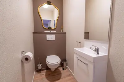Salle de bains dans l'établissement La Cour St-Fulrad - Les Suites