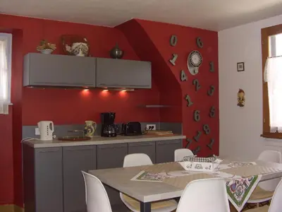 Cuisine ou kitchenette dans l'établissement Gîte Labaroche Temps Libre