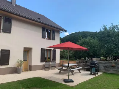 Vue générale sur la montagne ou vue sur la montagne depuis l'appartement
