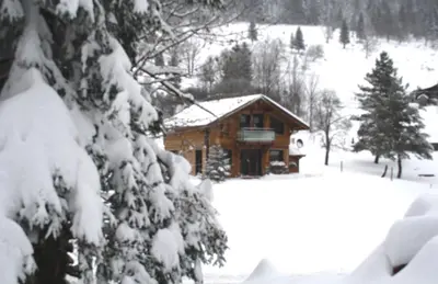 L'établissement Chalet Elisa en hiver