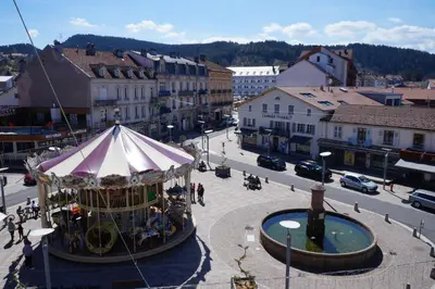 Vue générale sur la montagne ou vue sur la montagne depuis l'appartement
