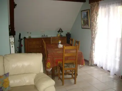Coin salon dans l'établissement appartement vue sur la montagne