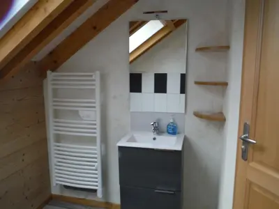 Cuisine ou kitchenette dans l'établissement Les jonquilles