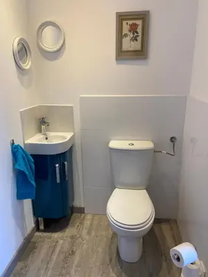 Salle de bains dans l'établissement L'Ours de Colmar - Appartements en centre ville