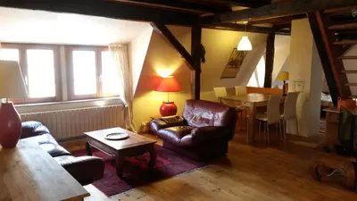 Coin salon dans l'établissement Gîte 