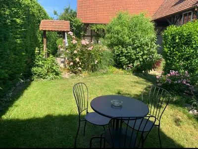 Jardin de l'établissement Gîte de Juliana 6 personnes