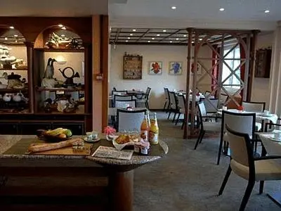 Nourriture dans l'hôtel ou à proximité