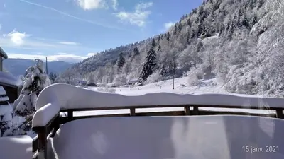L'établissement Le Chalet de Philippe en hiver