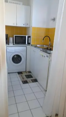 Cuisine ou kitchenette dans l'établissement Tripiers Anis