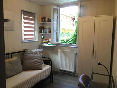 Coin salon dans l'établissement La Grenouillère