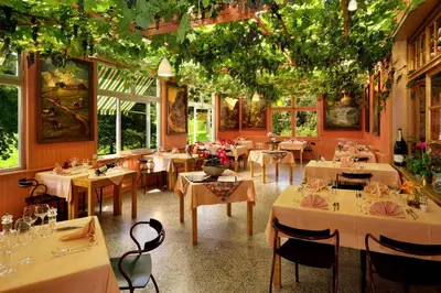 Restaurant ou autre lieu de restauration dans l'établissement Logis Hotel Des Vosges