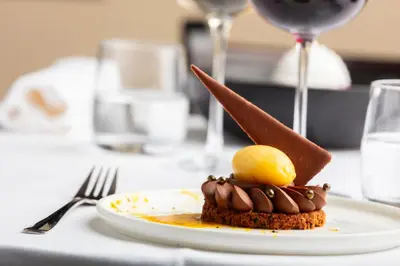 Nourriture dans l'hôtel ou à proximité