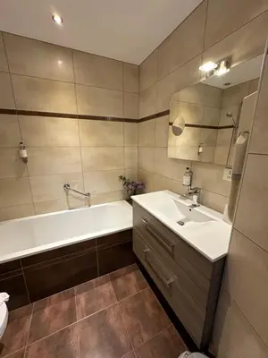 Salle de bains dans l'établissement Hotel Au Nid De Cigognes