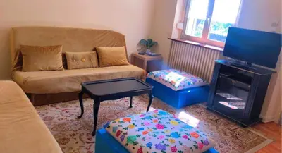 Coin salon dans l'établissement Gîte 