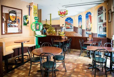 Restaurant ou autre lieu de restauration dans l'établissement Hôtel Bar Des Vosges