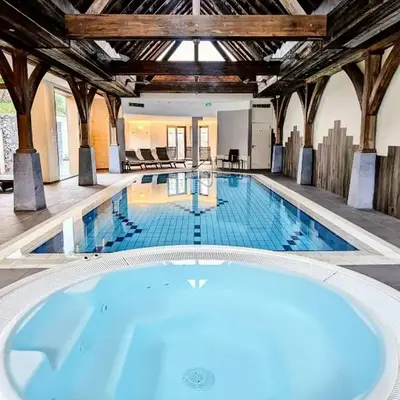 Logis Hotel Le Parc & Spa