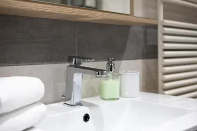 Salle de bains dans l'établissement Gîte 
