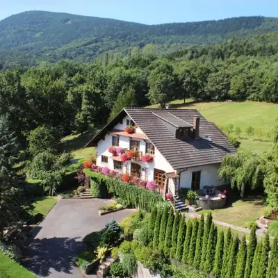 La Maison Fleurie