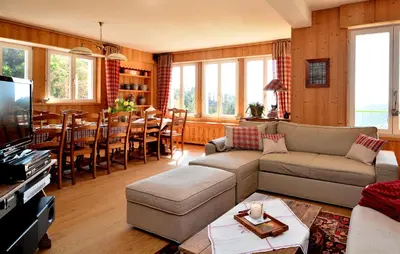 Coin salon dans l'établissement LES GÎTES D'ADELSPACH - Gîtes 4 étoiles Nature & Spa