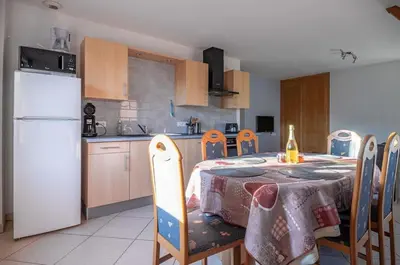 Cuisine ou kitchenette dans l'établissement Gîtes Goettelmann Didier