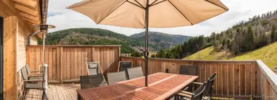 Vue générale sur la montagne ou vue sur la montagne depuis la maison de vacances