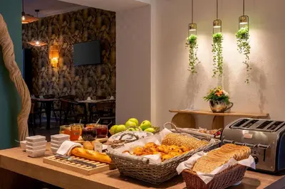 Nourriture dans l'hôtel ou à proximité