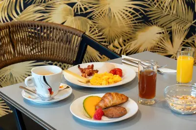 Nourriture dans l'hôtel ou à proximité