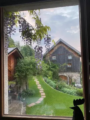 Jardin de l'établissement La Grange d'Hannah - gîte & chambre d’hôtes de charme