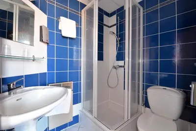 Salle de bains dans l'établissement Hotel Restaurant Dontenville