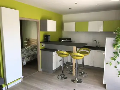 Cuisine ou kitchenette dans l'établissement Les Alizés
