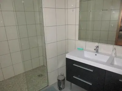 Salle de bains dans l'établissement Maison de Tante Louise