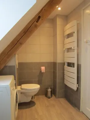 Salle de bains dans l'établissement Gîte Faubourg des Pierres
