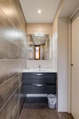 Salle de bains dans l'établissement SARL HARTWEG Les Amandiers
