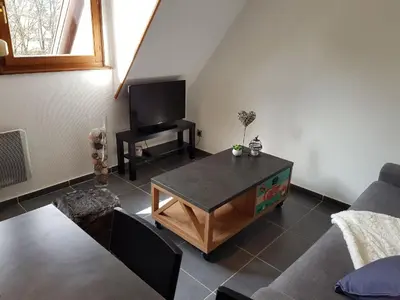 Télévision ou salle de divertissement dans l'établissement la verte vallée 2