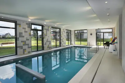 Piscine de l'établissement Domitys L'organdi ou située à proximité
