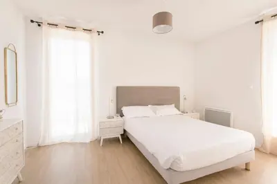 Un ou plusieurs lits dans un hébergement de l'établissement Zenao Appart'hôtels Mulhouse