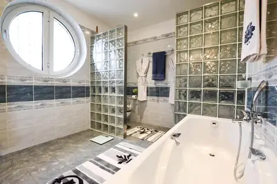 Salle de bains dans l'établissement B&B 