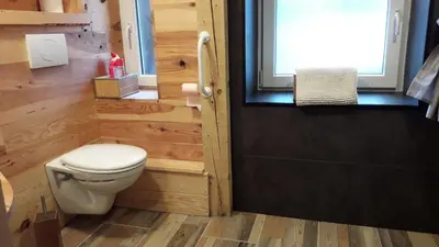 Salle de bains dans l'établissement Entre-parenthèses