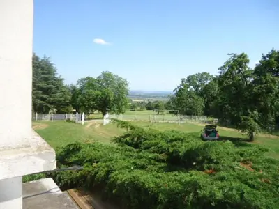 Jardin de l'établissement cottage pleine nature