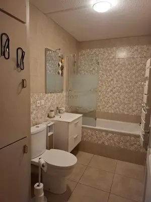 Salle de bains dans l'établissement l'ecureuil