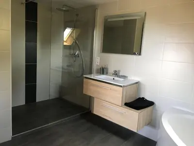 Salle de bains dans l'établissement La Petite Finlande Chambre d'hôtes Carélie et Laponie